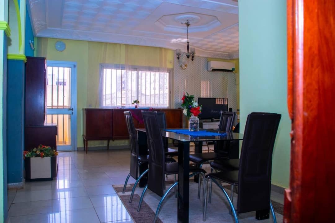 Appartement Meuble 2 Chambres Montee Jouvence ياوندي المظهر الخارجي الصورة