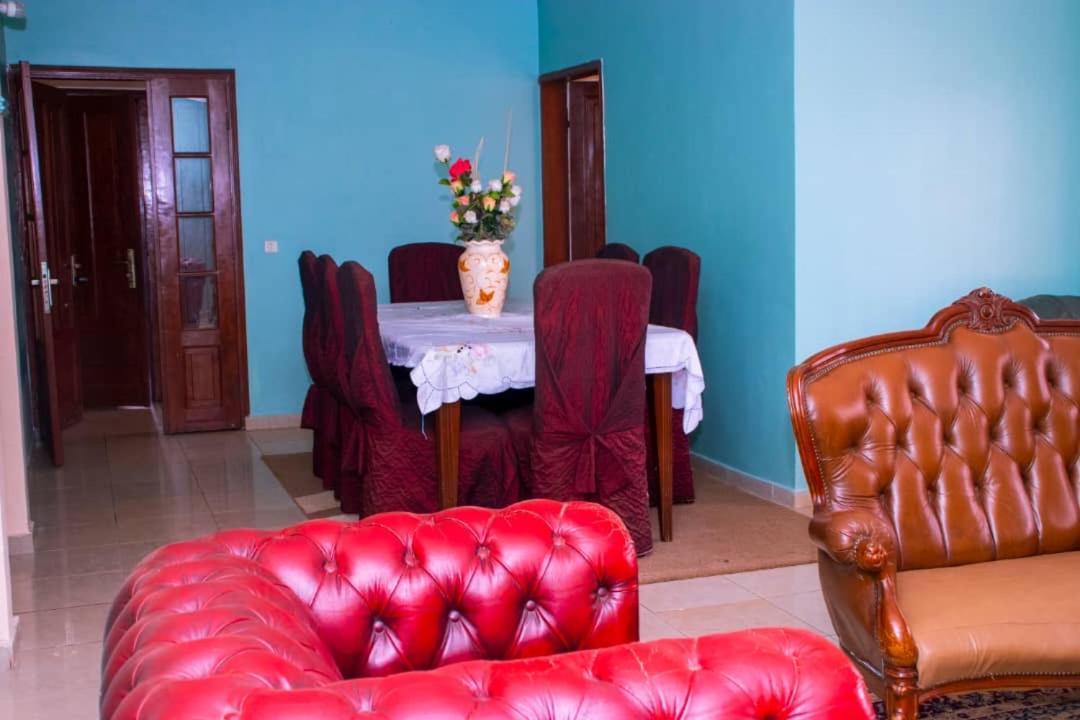 Appartement Meuble 2 Chambres Montee Jouvence ياوندي المظهر الخارجي الصورة